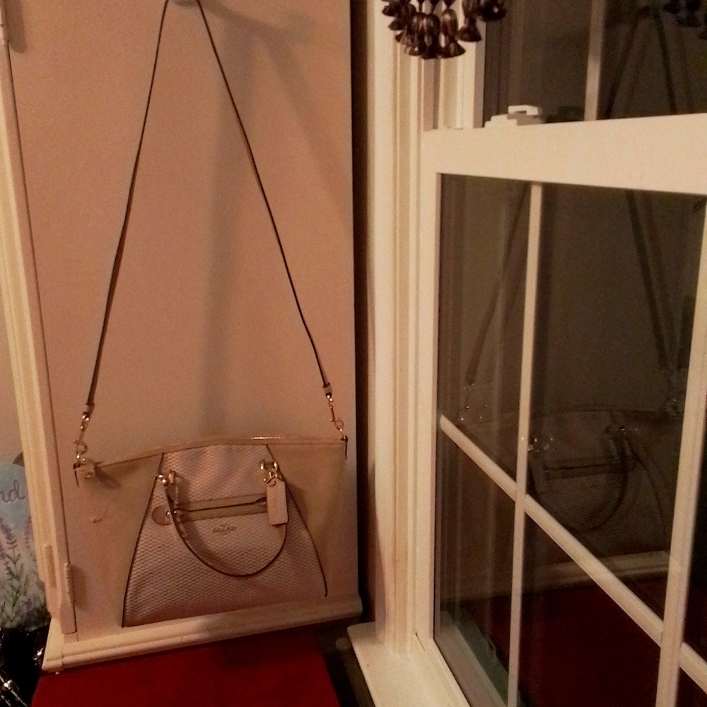 NEW Coach Prairie       Tan/Cream Satchel and Crossbody - Picture 12 of 15